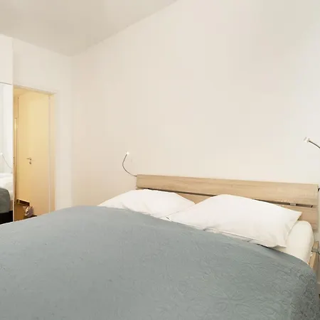 Lägenhet Moewenstrasse 7 *